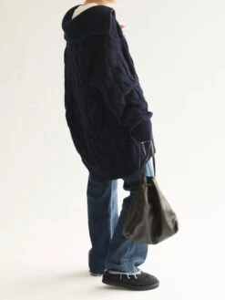 Tie Shopper - S / Black - (ki:ts) -Ki:ts Shop 0U4A7888