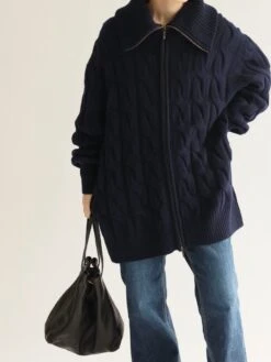 Tie Shopper - S / Black - (ki:ts) -Ki:ts Shop 0U4A7900