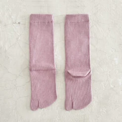 Luminous Silk Tabi Crew Length Socks / Lavender - Yu-ito