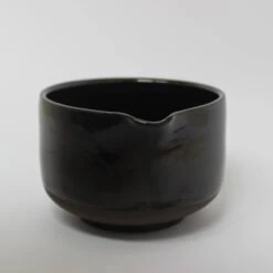 Matcha Bowl / Dark Brown (TANBA) - (ki:ts) X Kaoru Pottery
