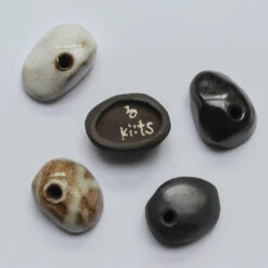 Incense Holder Koishi / Haku (White) - (ki:ts) X Kaoru Pottery -Ki:ts Shop IMG 6583 SQ1080 e7c62848 abf3 482e 8d26 330389bad049