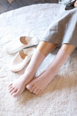 Organic Cotton Five Finger Socks Vegetable Dyeing / Lilac - Yu-ito -Ki:ts Shop No.14001 W775 a6eec972 5060 49ae 9c74 46ac918f2ff9