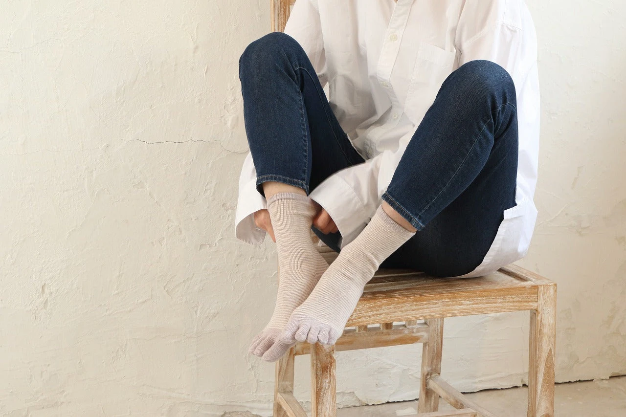 Organic Cotton Five Finger Border Socks Vegetable Dyeing / Lilac - Yu-ito 5 Organic Cotton Five Finger Border Socks Vegetable Dyeing / Lilac - Yu-ito - Image 3