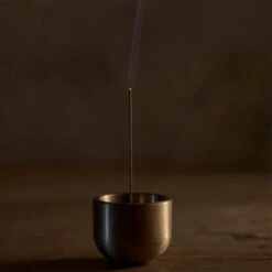 Fragrant Materials / No.042 Star Anise - &INCENSE -Ki:ts Shop No42staranise SQ1080 01