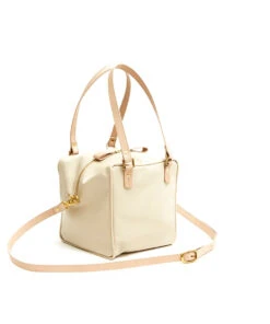 Cube Bag Soft - M / Cafe Latte - (ki:ts)