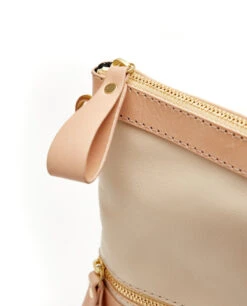 Fold Purse With Shoulder Strap / Cafe Latte - (ki:ts) -Ki:ts Shop image 84bb43cc 1598 4320 90a3 c8d62281ec9e